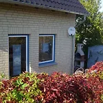 Grosses, Einzeln Stehendes 